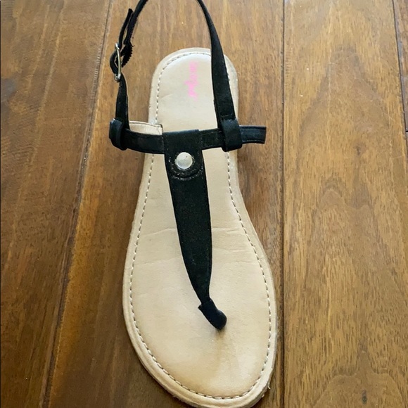 sandals - Picture 2 of 2